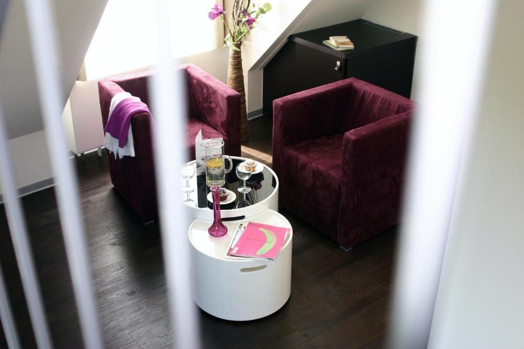 Hotel Zur Promenade โดเนาเวิร์ท ภายนอก รูปภาพ