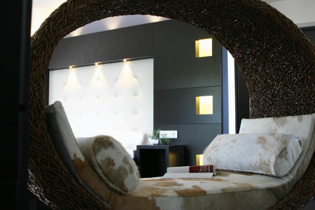 Hotel Zur Promenade โดเนาเวิร์ท ภายนอก รูปภาพ